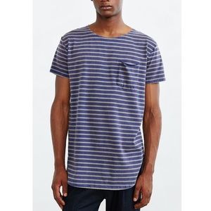 Feathers Long Scoop Neck Tee - L